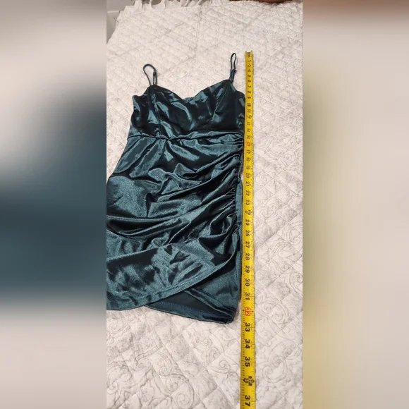 Lucy in the sky mini dress - Picture 3 of 4